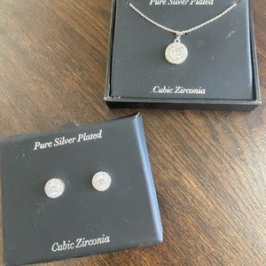 new silver plated necklace and earring set